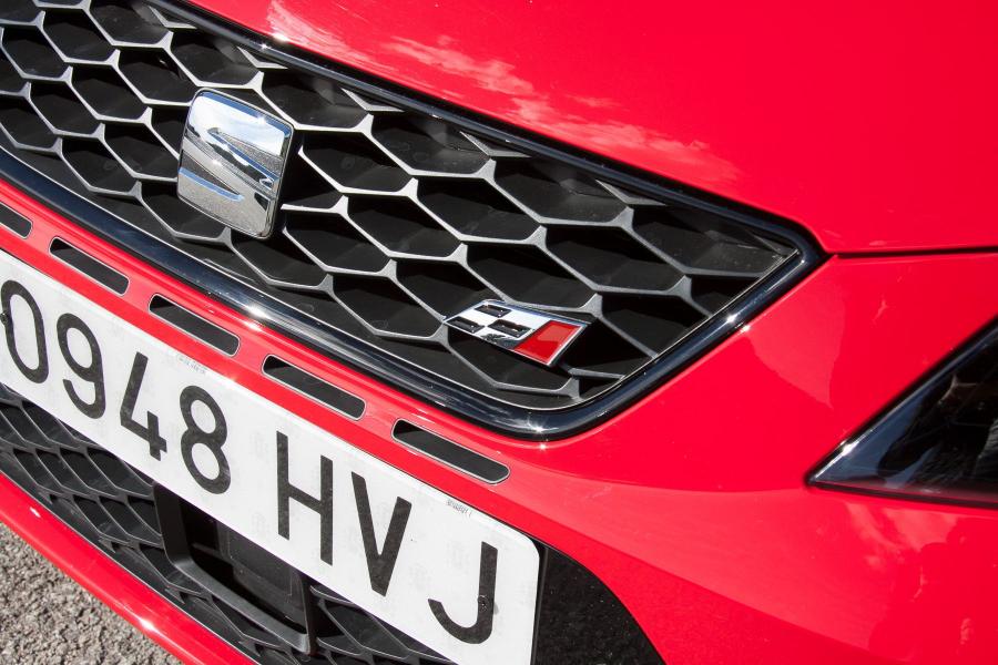  Seat Leon Cupra 280 2013 года  (фото 33 из 67)